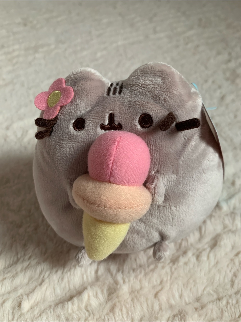 Mini Pusheen Plush Pusheen Eating Ice Cream Mini Plush